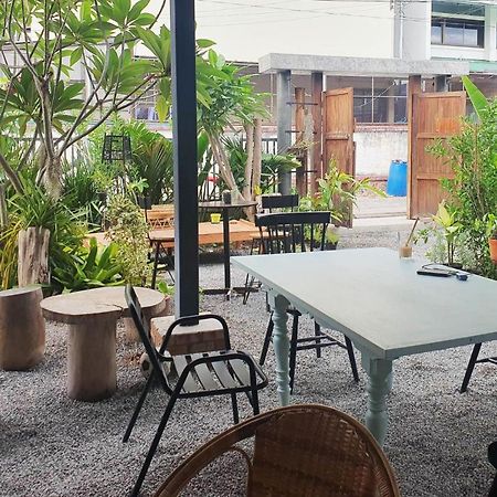 Pa Rang Cafe & Art Stay Τσιάνγκ Μάι Εξωτερικό φωτογραφία